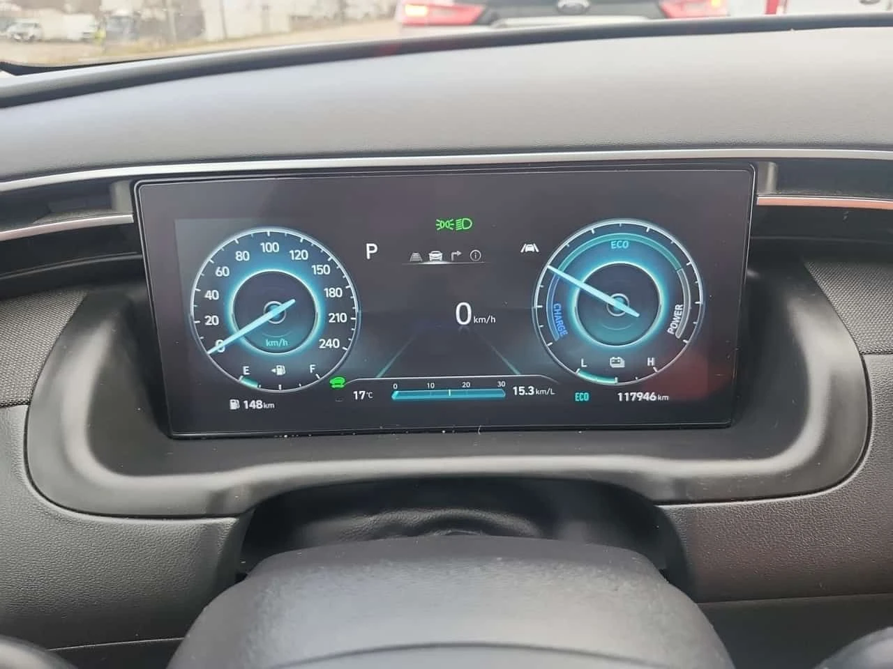 Hyundai Tucson Luxury /CARFAX /Панорама/Подгрев/+ Гуми, снимка 9 - Автомобили и джипове - 53804616