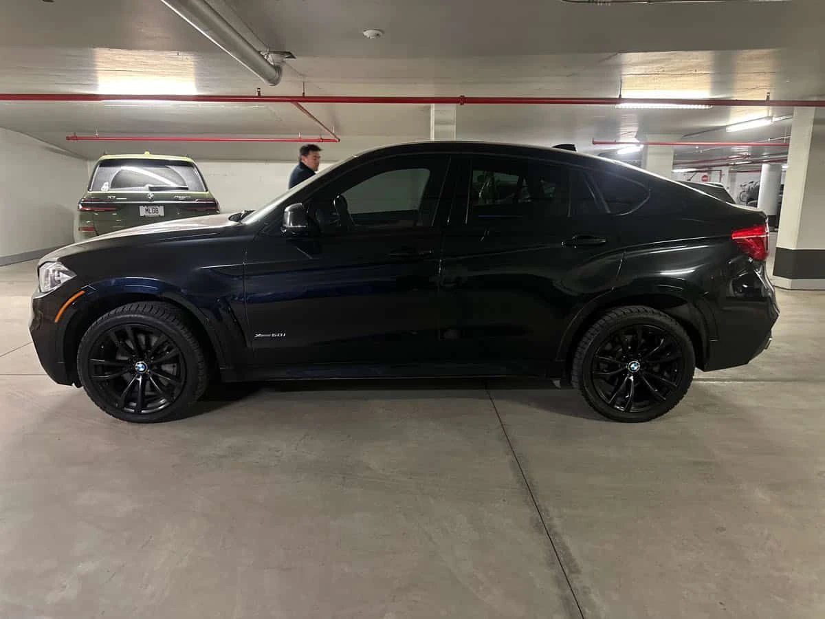 BMW X6 * xDrive50i * ДИСТРОНИК * 360 * ХЕД ЪП * ОБДУХВАНЕ, снимка 2 - Автомобили и джипове - 54084377