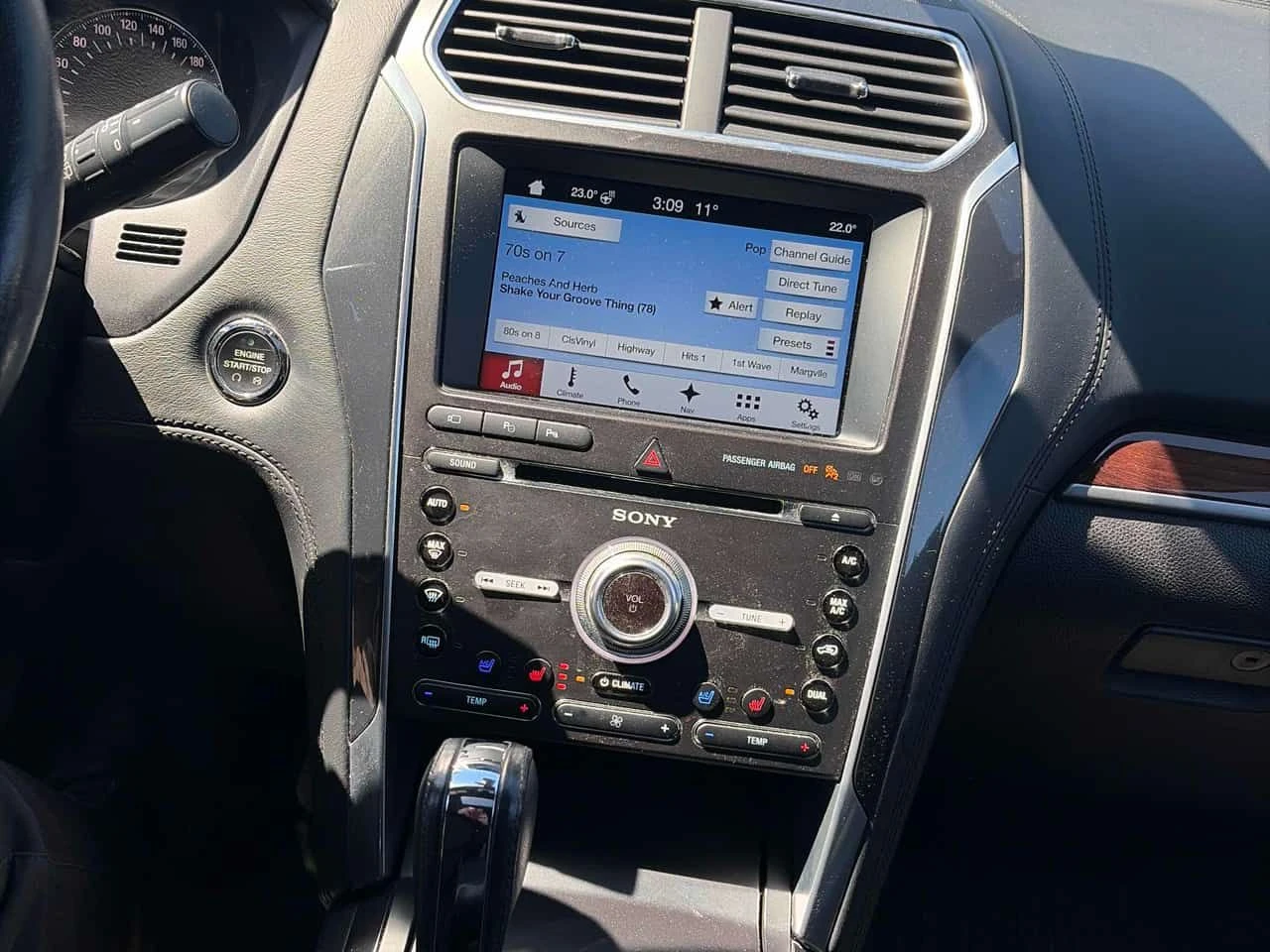 Ford Explorer Platinum/360/ОБДУХВАНЕ, снимка 9 - Автомобили и джипове - 54811162