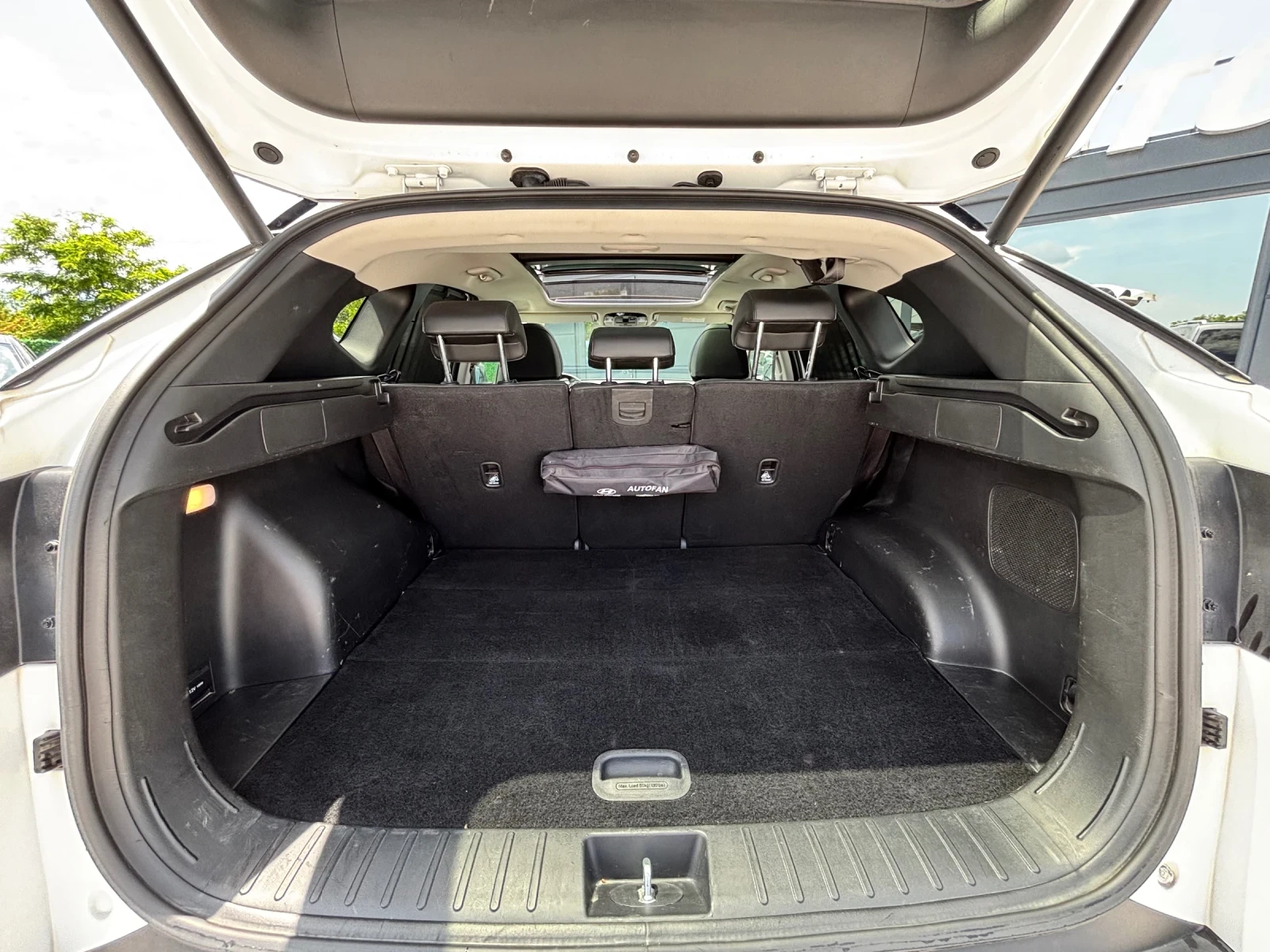 Hyundai Tucson 1.6/NAVI TOUCH/ОБДУХВАНЕ/ПАНОРАМА/FULL, снимка 12 - Автомобили и джипове - 54843686