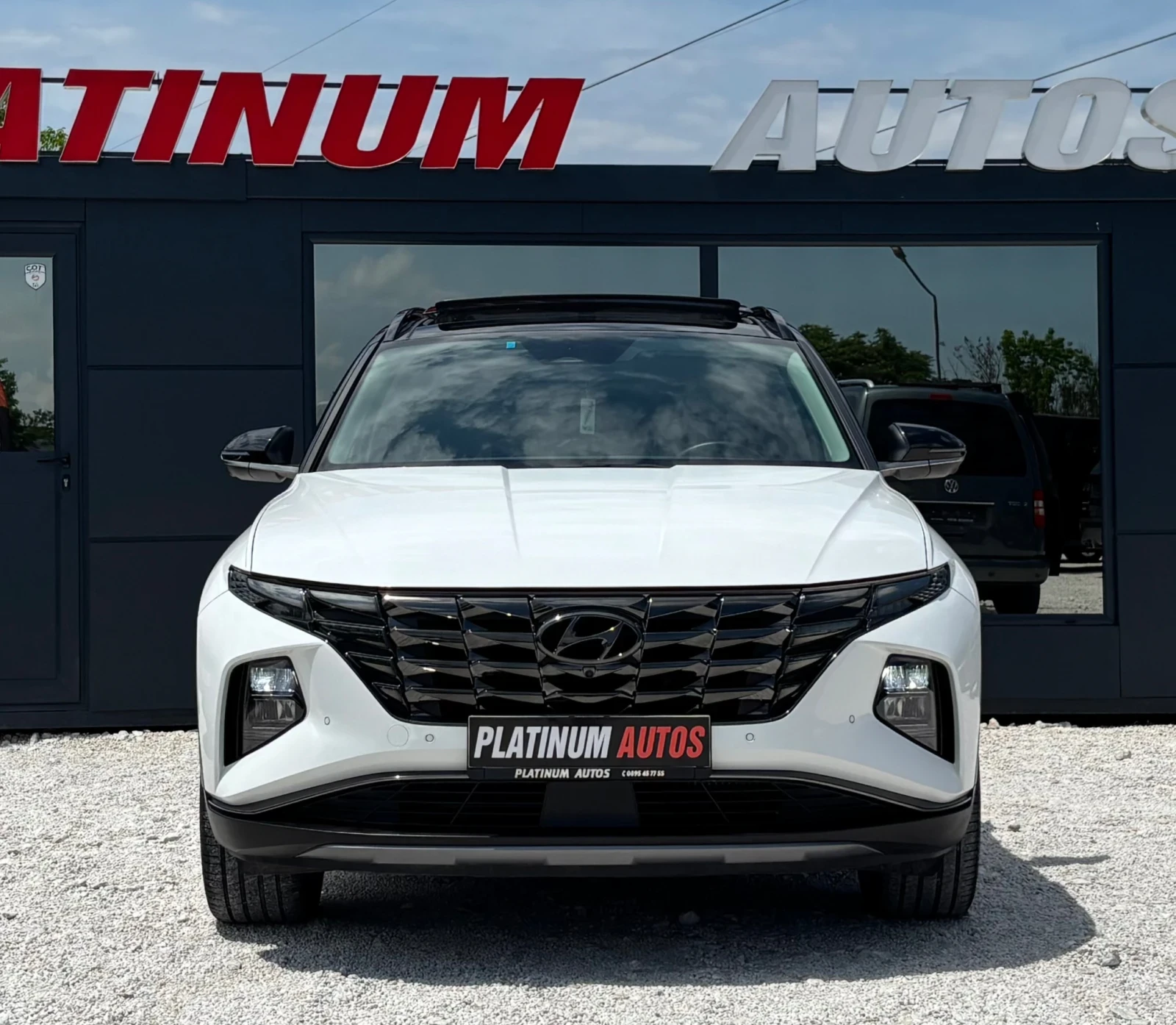 Hyundai Tucson 1.6/NAVI TOUCH/ОБДУХВАНЕ/ПАНОРАМА/FULL, снимка 3 - Автомобили и джипове - 54843686