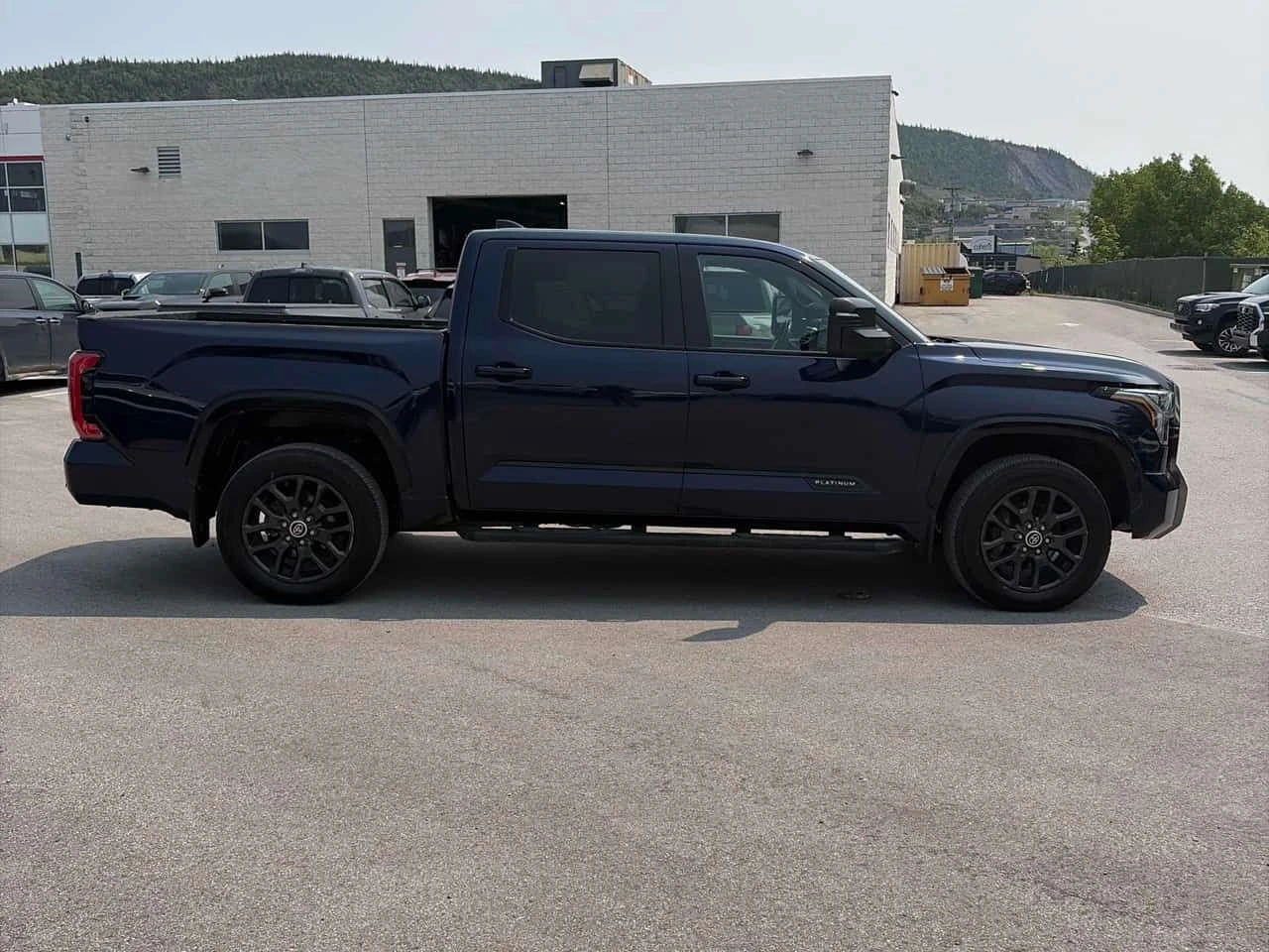 Toyota Tundra * Platinum * АВТОКРЕДИТ БЕЗ ПЪРВОНАЧАЛНА ВНОСКА* , снимка 3 - Автомобили и джипове - 55201031