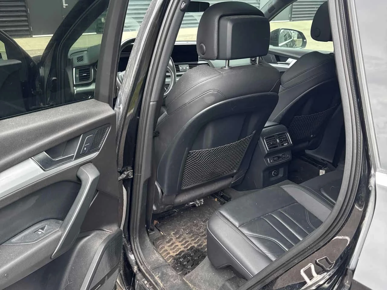 Audi Q5 * Technik S-line* 360КАМЕРИ* BANG&OLUFSEN* , снимка 10 - Автомобили и джипове - 55480225