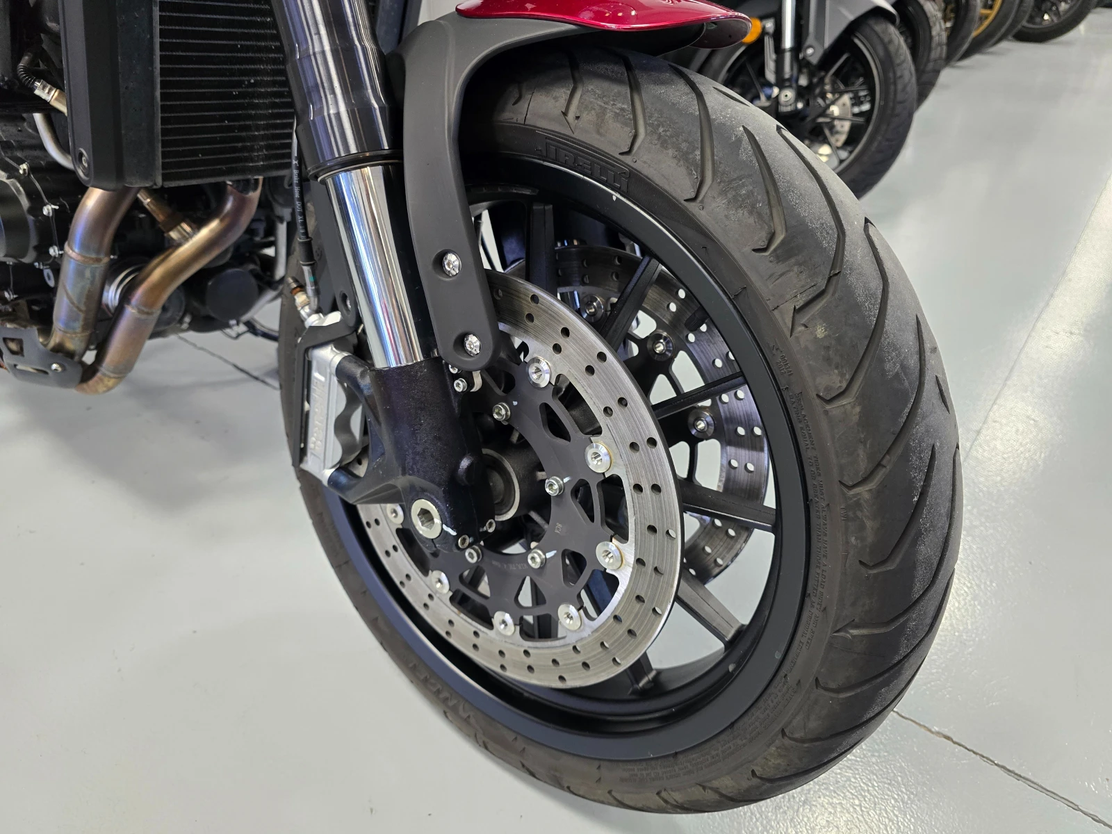 Benelli 500 LEONCINO, ABS, 2018г., снимка 8 - Мотоциклети и мототехника - 54135550