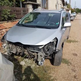 Toyota Verso 2000 D4D, снимка 1