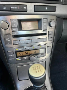 Toyota Avensis, снимка 9