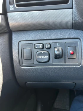 Toyota Avensis, снимка 13