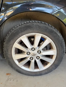Toyota Corolla verso D-CAT, снимка 9