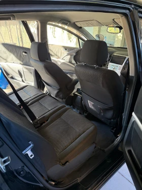 Toyota Corolla verso D-CAT, снимка 5