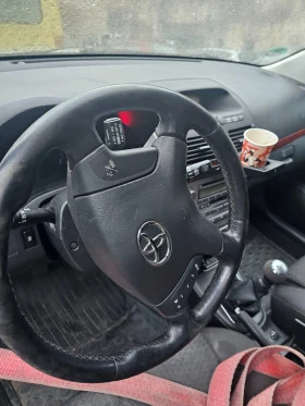     Toyota Avensis 2.2  177.