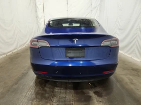 Tesla Model 3 *  *    * CARFAX *  | Mobile.bg    5