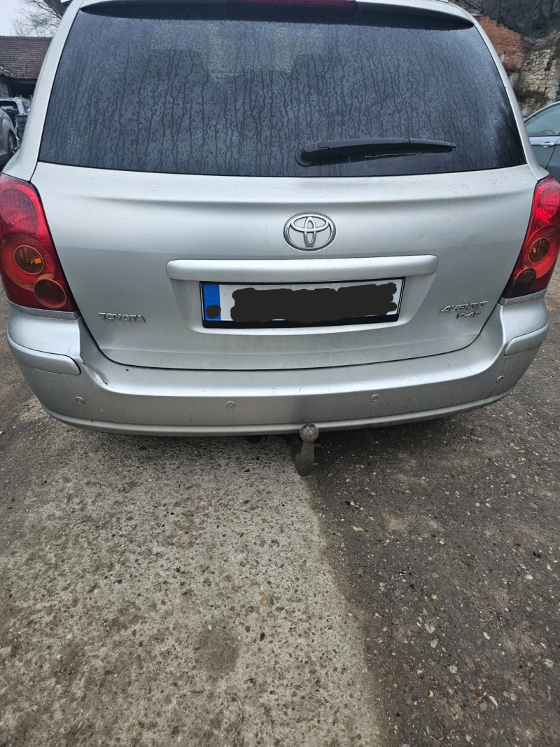 Toyota Avensis 2.2 дизел 177к.с, снимка 4 - Автомобили и джипове - 44103501