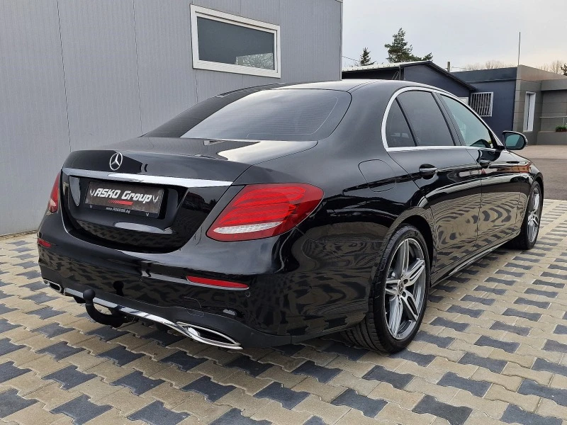 Mercedes-Benz E 220 ! AMG/GERMANY/DIGITAL/HEAD UP/360CAMERA/ПОДГРЕВ/LI, снимка 5 - Автомобили и джипове - 44716562