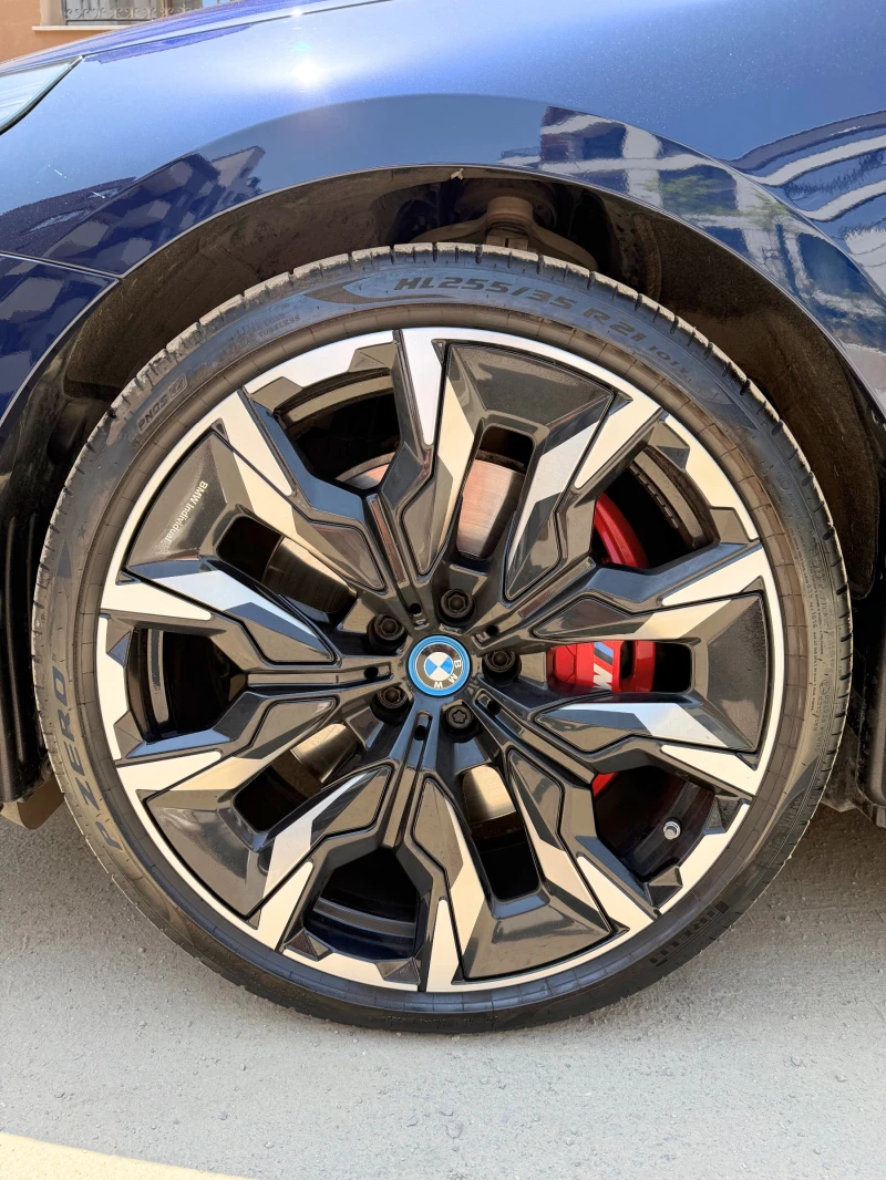 BMW 550 550e/xDrive/M Sport PRO, снимка 14 - Автомобили и джипове - 52371856