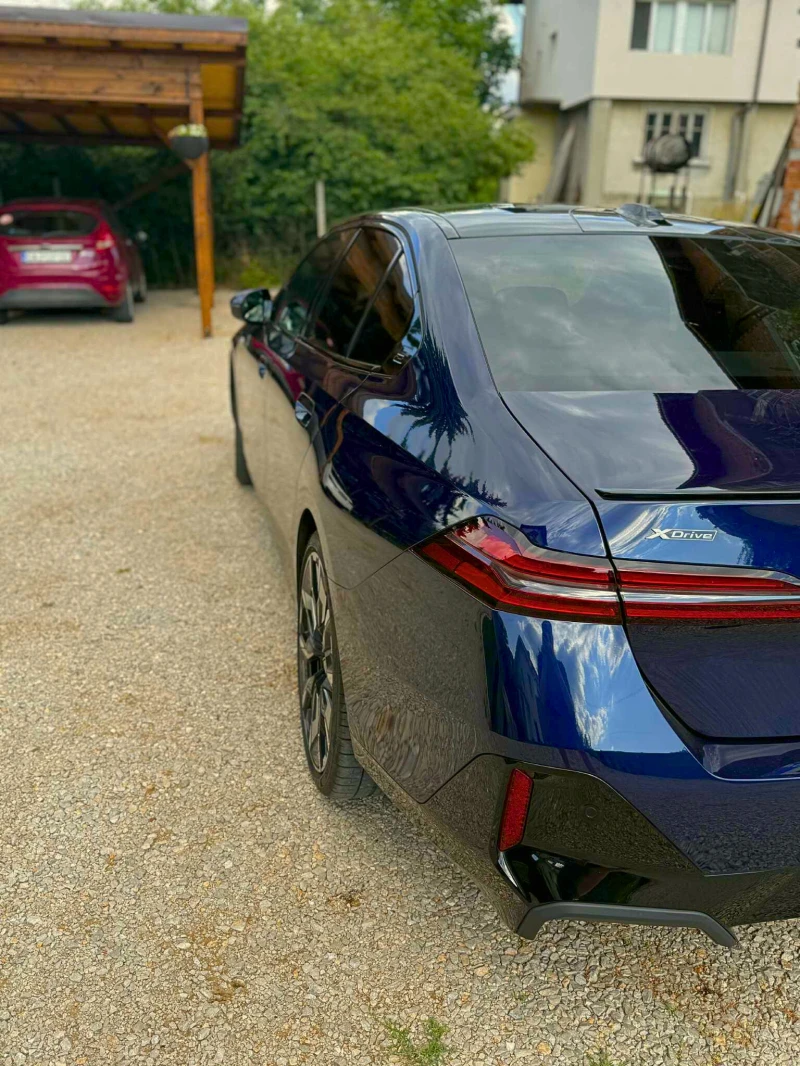 BMW 550 550e/xDrive/M Sport PRO, снимка 7 - Автомобили и джипове - 52371856