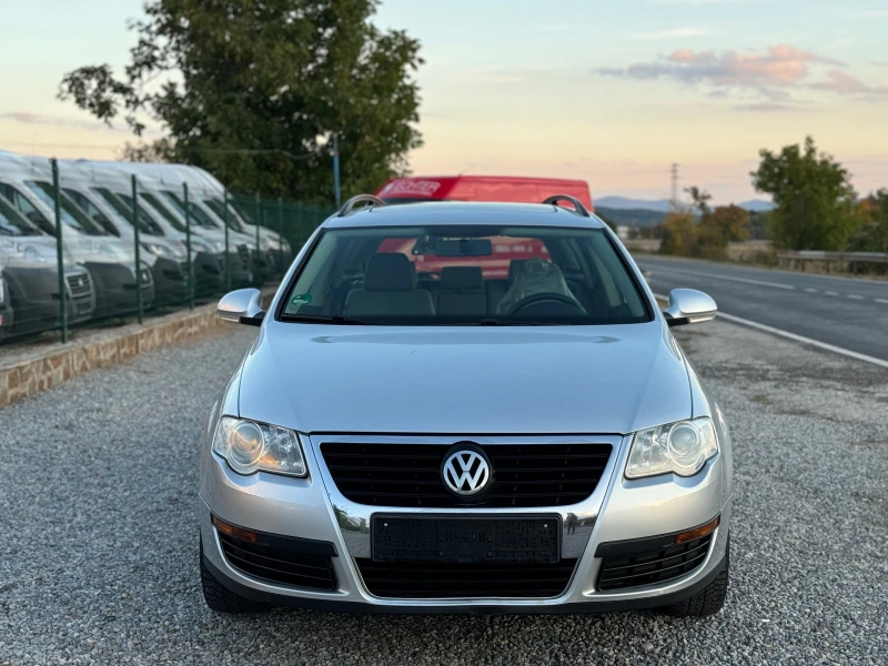 VW Passat 1.6i* 102кс* Германия* Оригинал* Климатик* , снимка 2 - Автомобили и джипове - 52081061