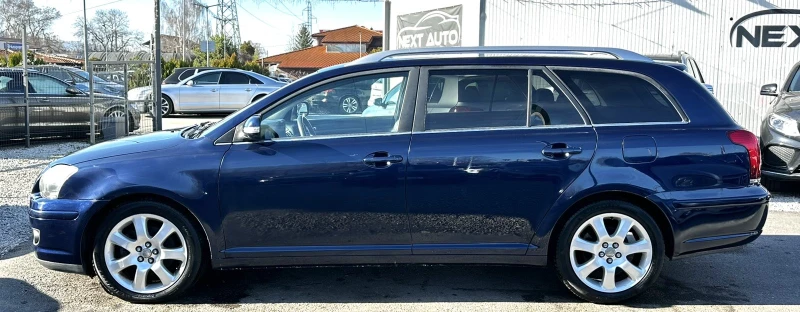 Toyota Avensis 2.0D-4D 126HP КОЖА ПОДГРЕВ, снимка 8 - Автомобили и джипове - 52707526