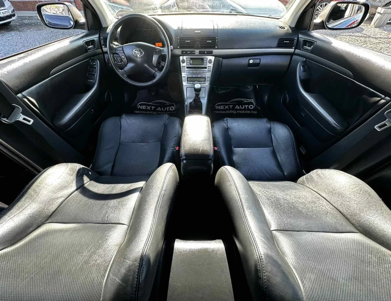 Toyota Avensis 2.0D-4D 126HP КОЖА ПОДГРЕВ, снимка 10 - Автомобили и джипове - 52707526