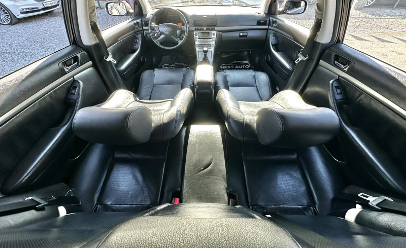 Toyota Avensis 2.0D-4D 126HP КОЖА ПОДГРЕВ, снимка 9 - Автомобили и джипове - 52707526