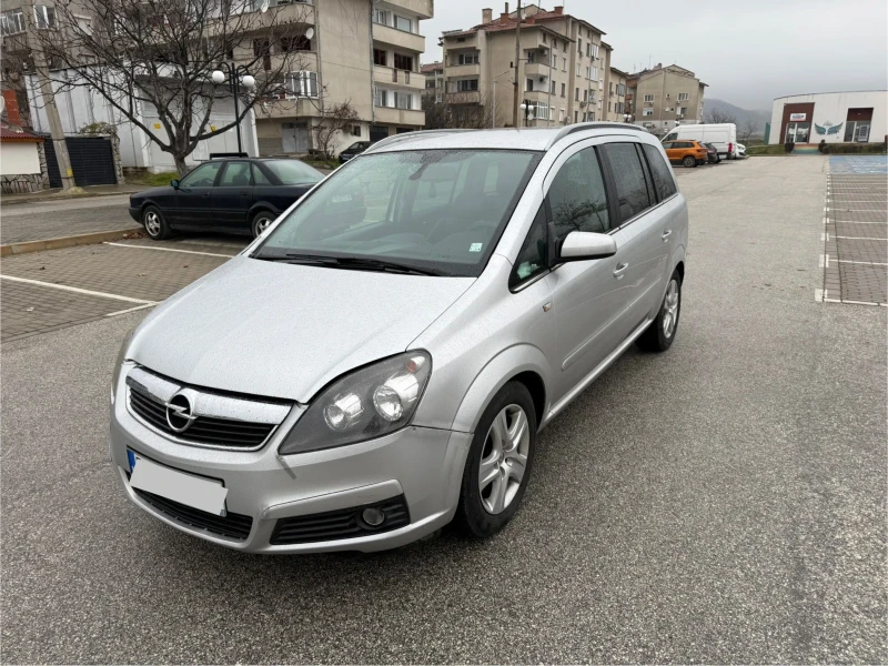 Opel Zafira 1.9  7 МЕСТА