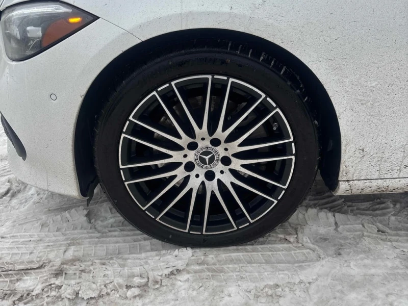 Mercedes-Benz C 300 * CARFAX * БЕЗ ПЪРВОНАЧАЛНА ВНОСКА, снимка 7 - Автомобили и джипове - 52941010