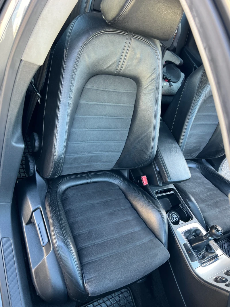 VW Passat 2.0 tdi, снимка 8 - Автомобили и джипове - 53088038