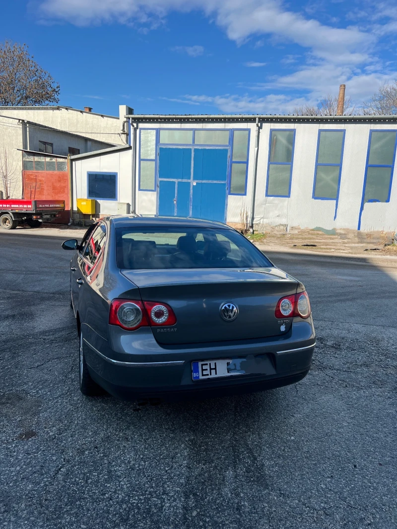 VW Passat 2.0 tdi, снимка 3 - Автомобили и джипове - 53088038