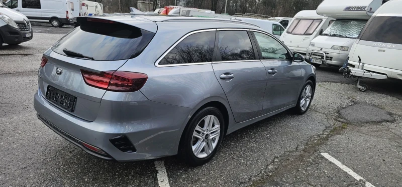 Kia Ceed 1.6CRDI камера Белгия Лизинг , снимка 8 - Автомобили и джипове - 53468408