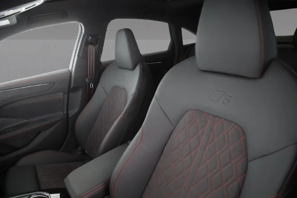 Audi A6 TFSI Quattro = S-line = Tech Pro Гаранция, снимка 8 - Автомобили и джипове - 54372563