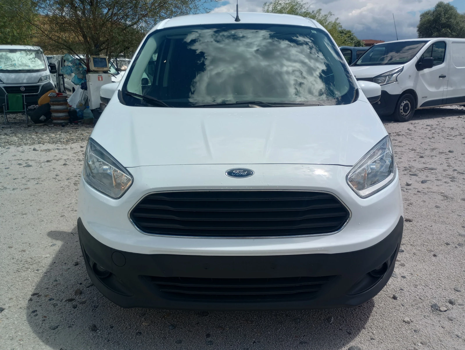 Ford Courier  - изображение 2