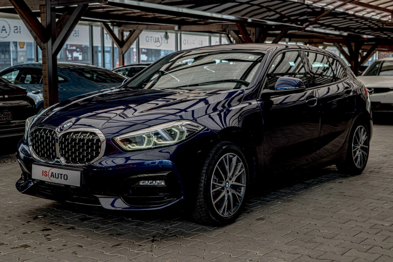 BMW 118 ComfortLine/Sport packet/PDC/Led/Подгрев - изображение 3