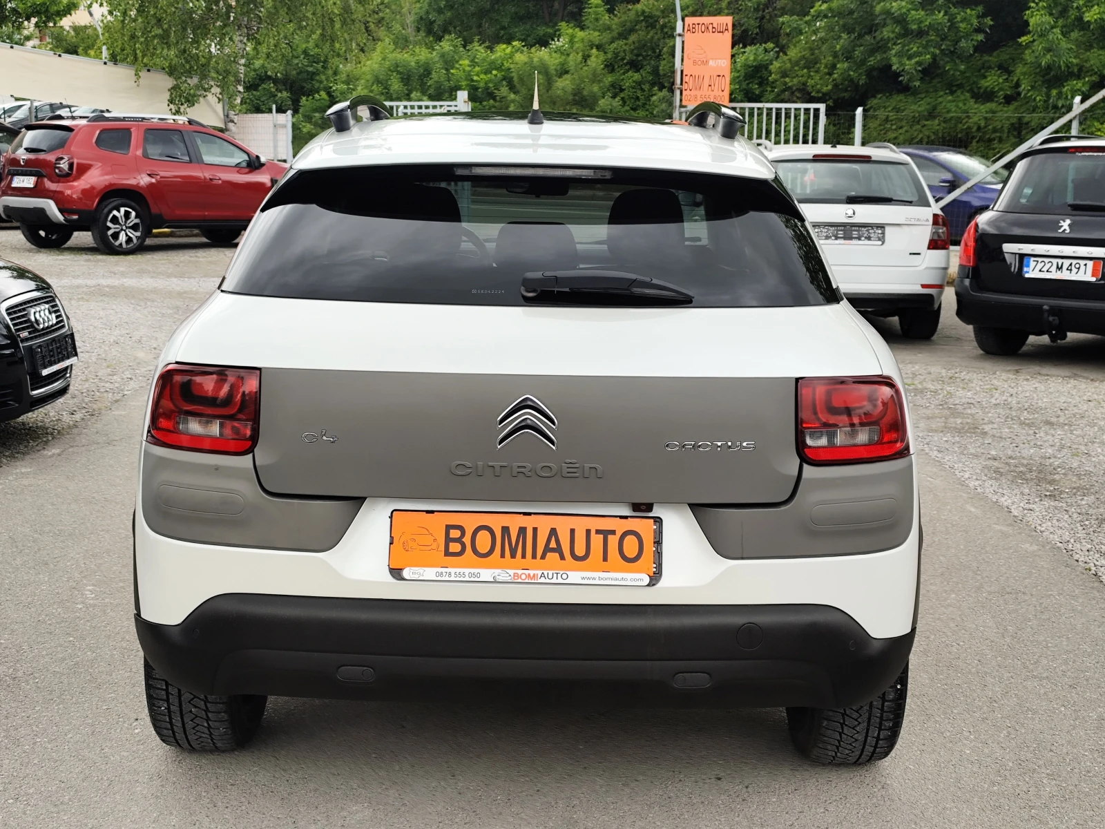 Citroen C4 Cactus 1.2i* EURO-5B* LED* ПАНОРАМА* NAVI*  - изображение 5