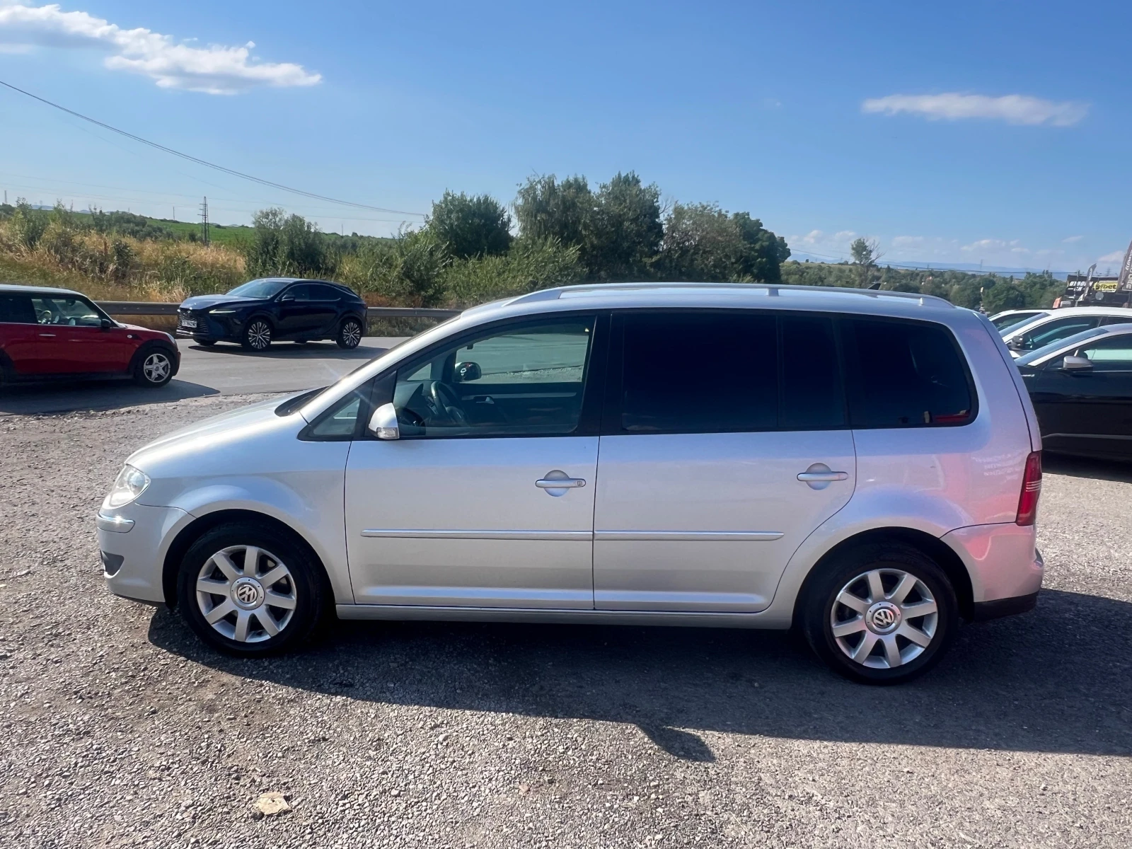 VW Touran  - изображение 3