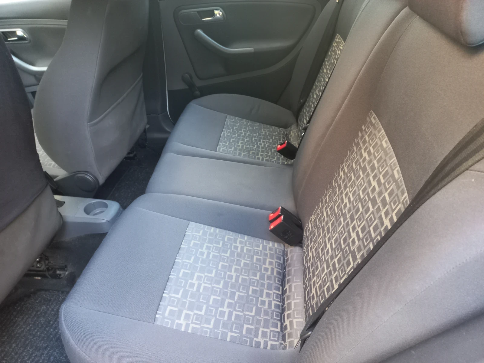 Seat Ibiza  - изображение 10