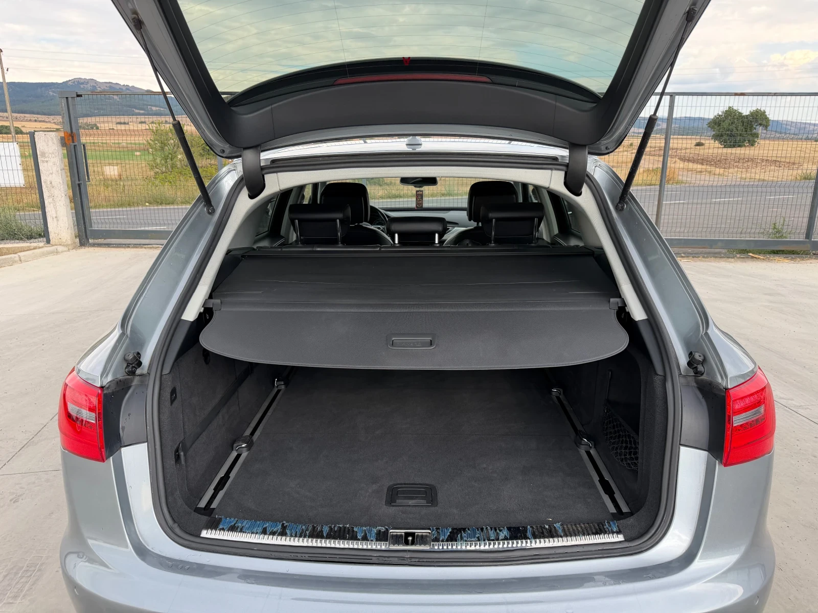 Audi A6 3.0 TDI 245hp 2012 , снимка 16 - Автомобили и джипове - 54840800