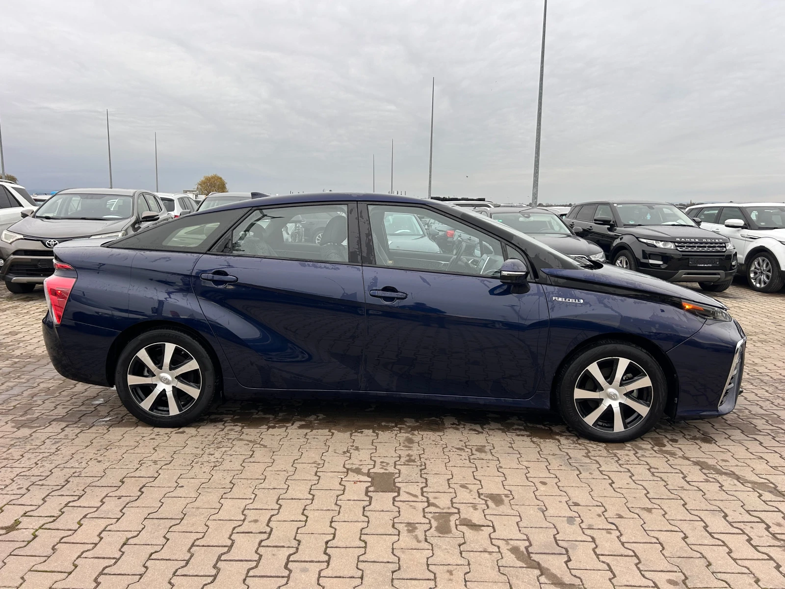 Toyota Mirai FUELCELL AVTOMAT/NAVI/KAMERA EURO 6 - изображение 5