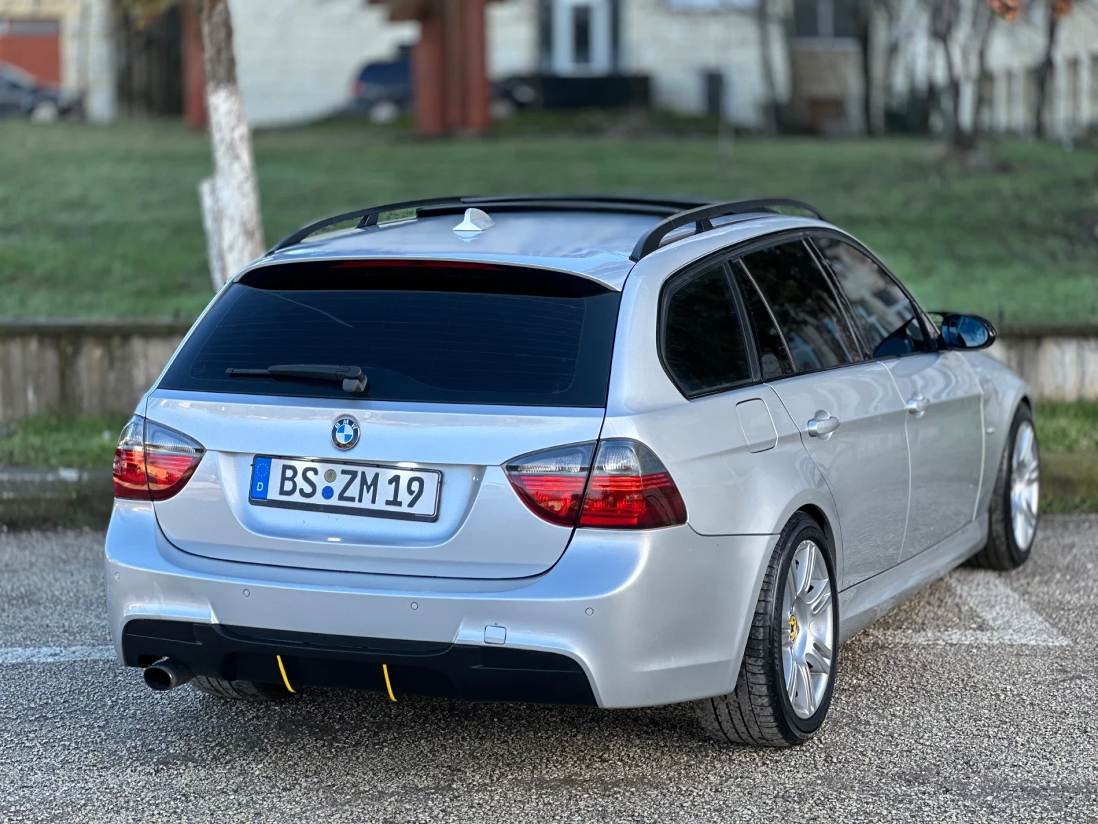 BMW 320 MPACK FULL PANORAMA KEYLESS NAVI - изображение 4