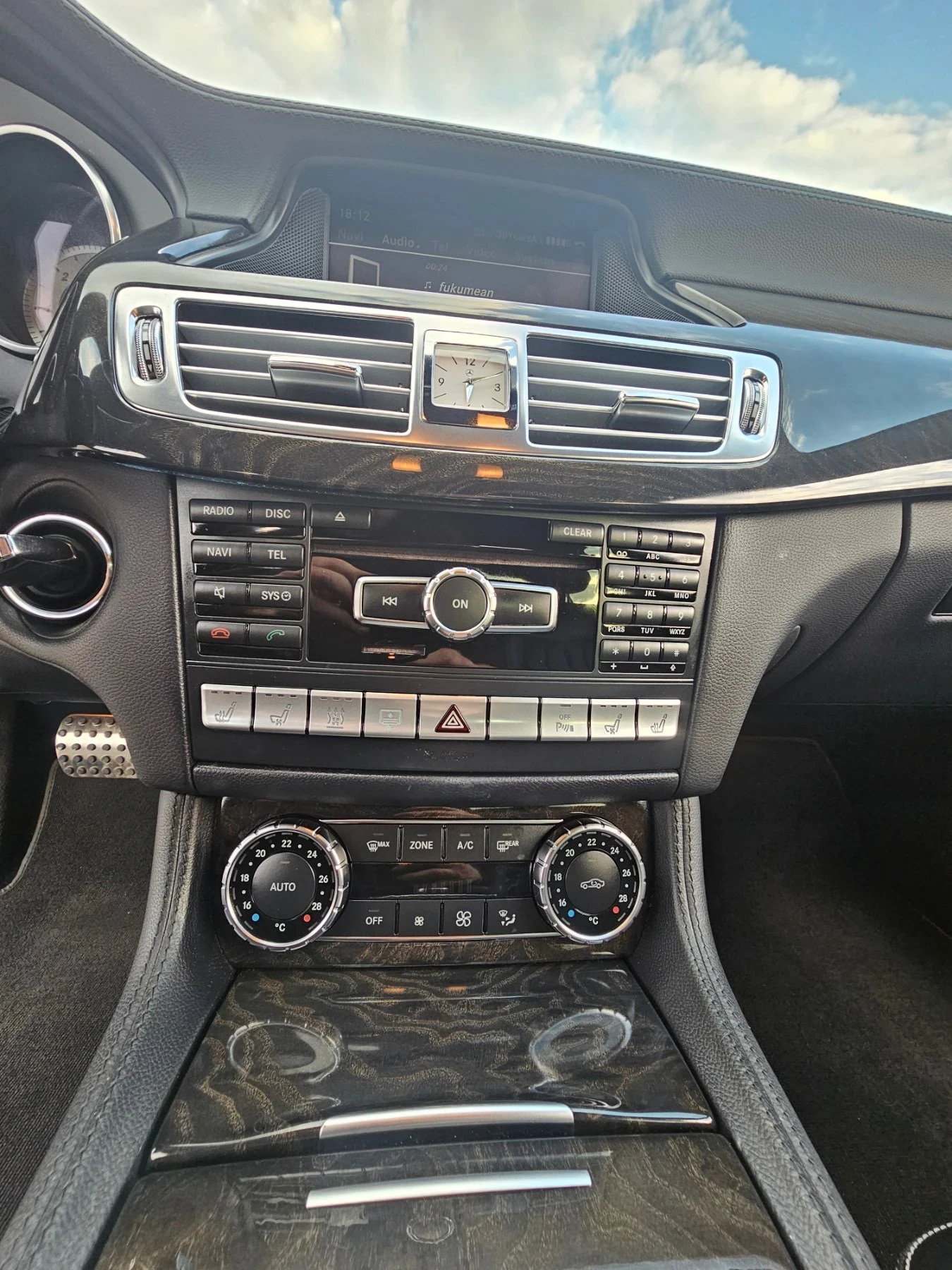 Mercedes-Benz CLS 350  - изображение 10