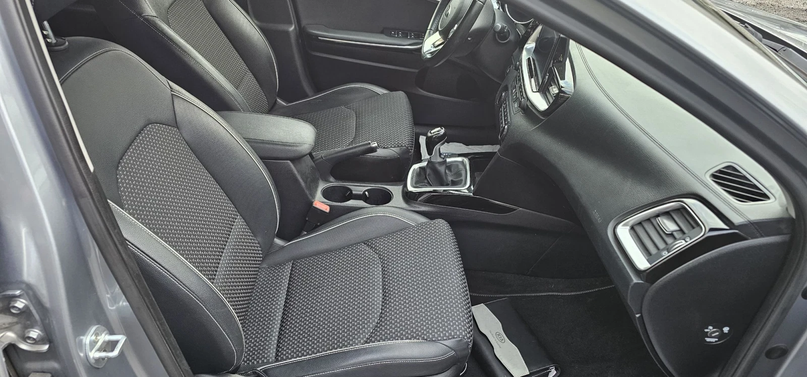 Kia Ceed 1.6CRDI ������ ������ ������  | Mobile.bg � ����������� 14