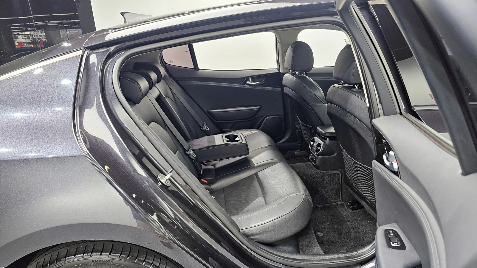 Kia Stinger 3.3 TURBO 2WD / ������ !!! | Mobile.bg � ����������� 9