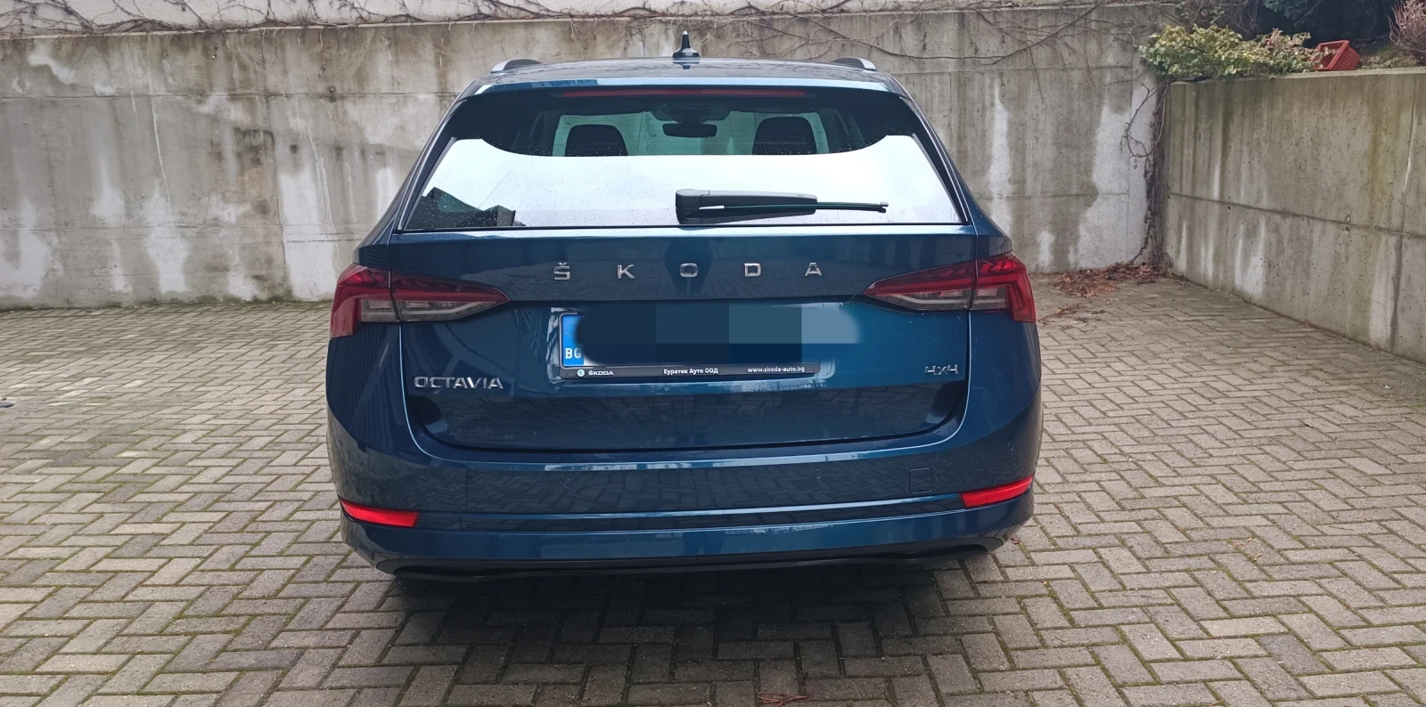 Skoda Octavia 2.0TDI/150к.с/4x4/Edition/Фабрична Гаранция, снимка 6 - Автомобили и джипове - 53850008