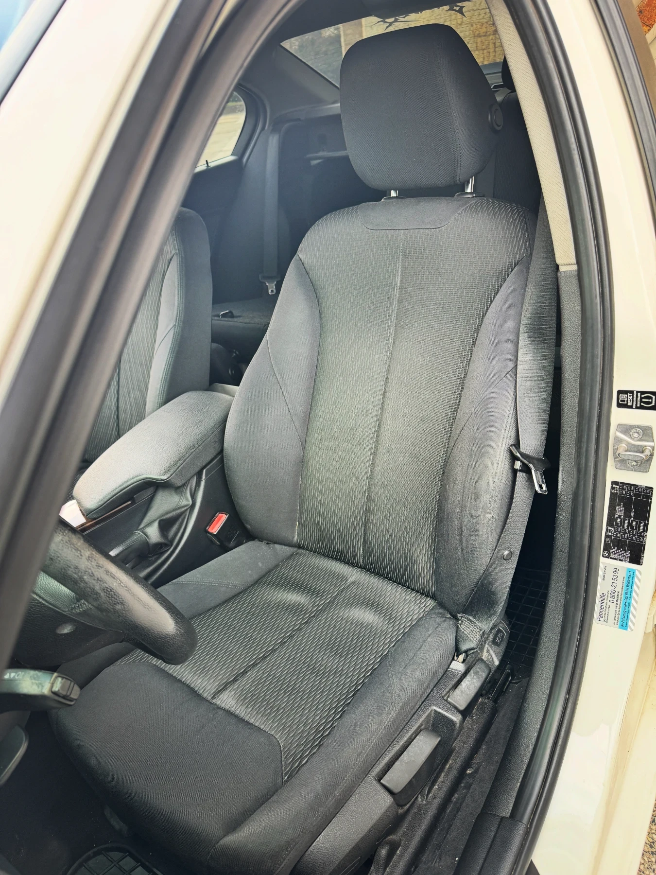 BMW 318 D, снимка 13 - Автомобили и джипове - 53905868