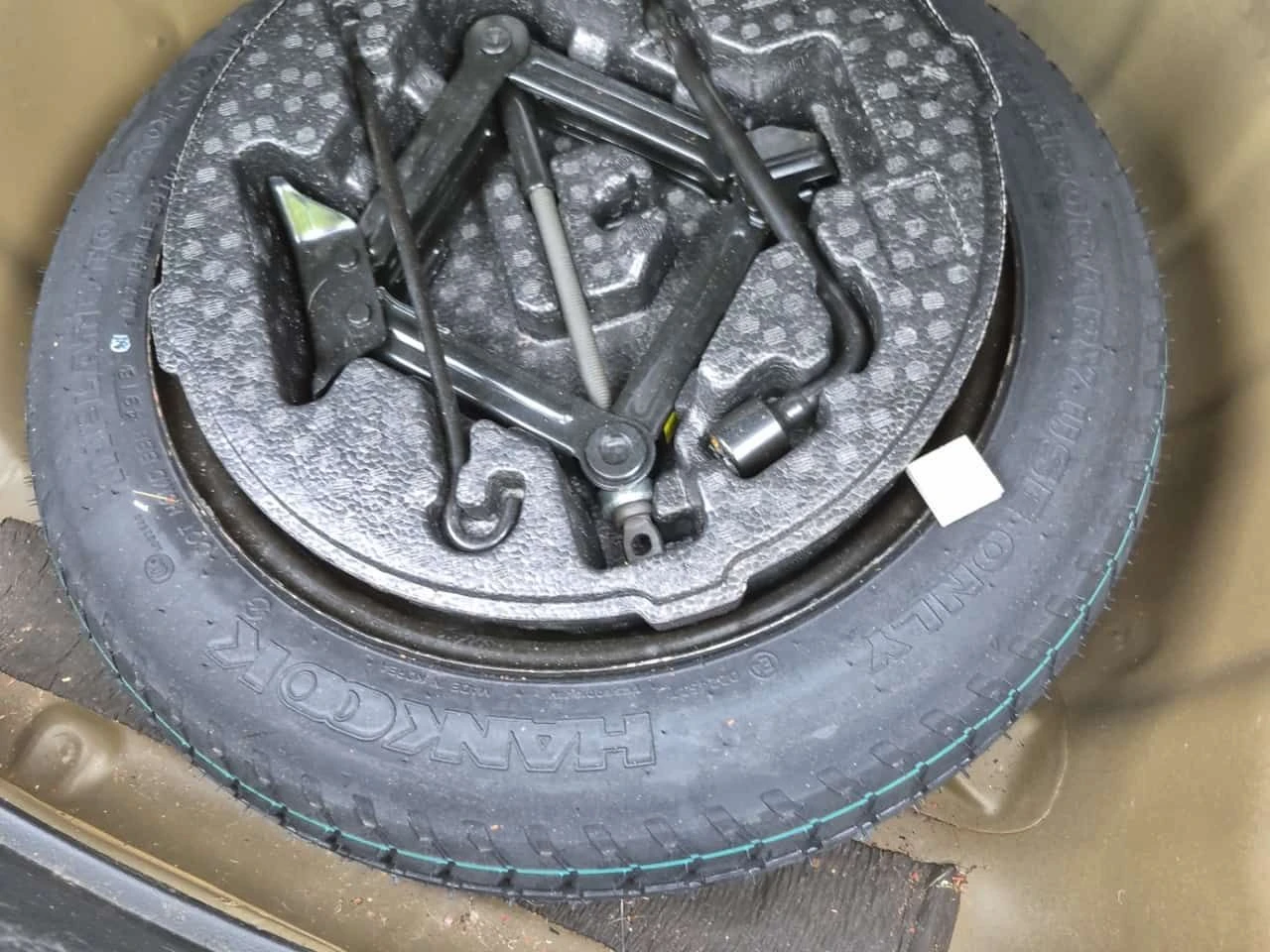 Hyundai Sonata * ESSENTIAL * CARFAX * ШИБИДАХ * КАМЕРА * , снимка 14 - Автомобили и джипове - 53915735