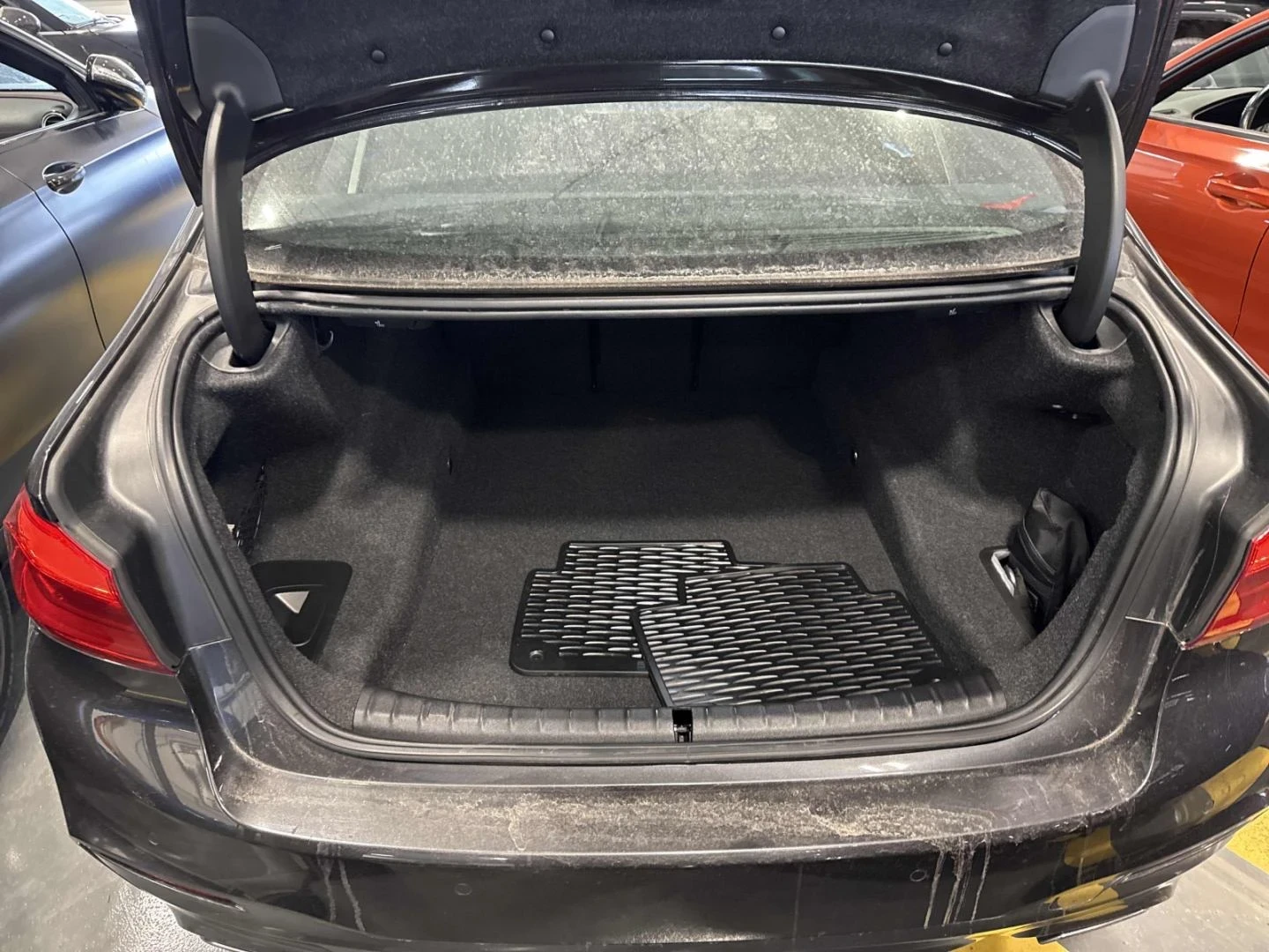 BMW 540 M-pkg* Harman/Kardon* Подгрев* Пано, снимка 10 - Автомобили и джипове - 54121587