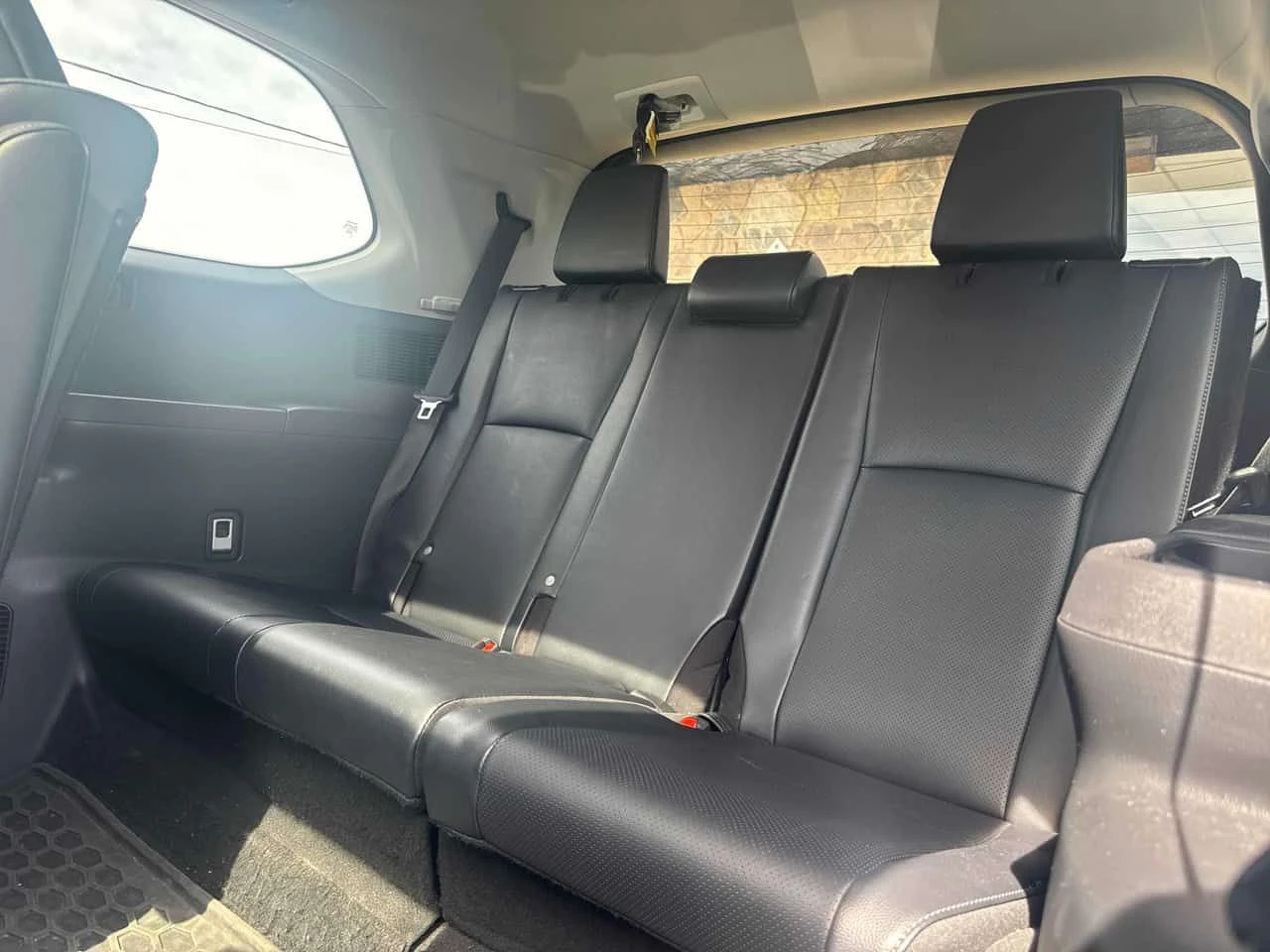 Toyota Grand Highlander * ОБДУХВАНЕ * KEYLESS * PANO * JBL * CARFAX, снимка 12 - Автомобили и джипове - 54569302