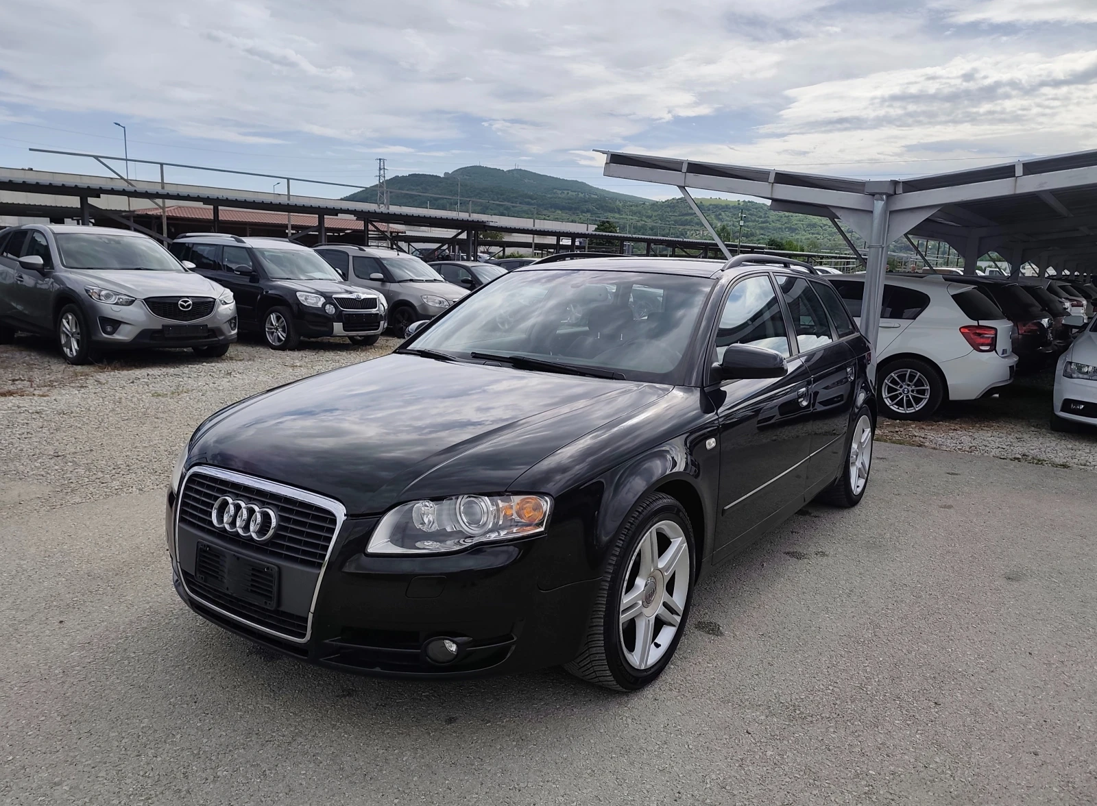Audi A4 2.0TDI Italia 140кс НАВИГАЦИЯ