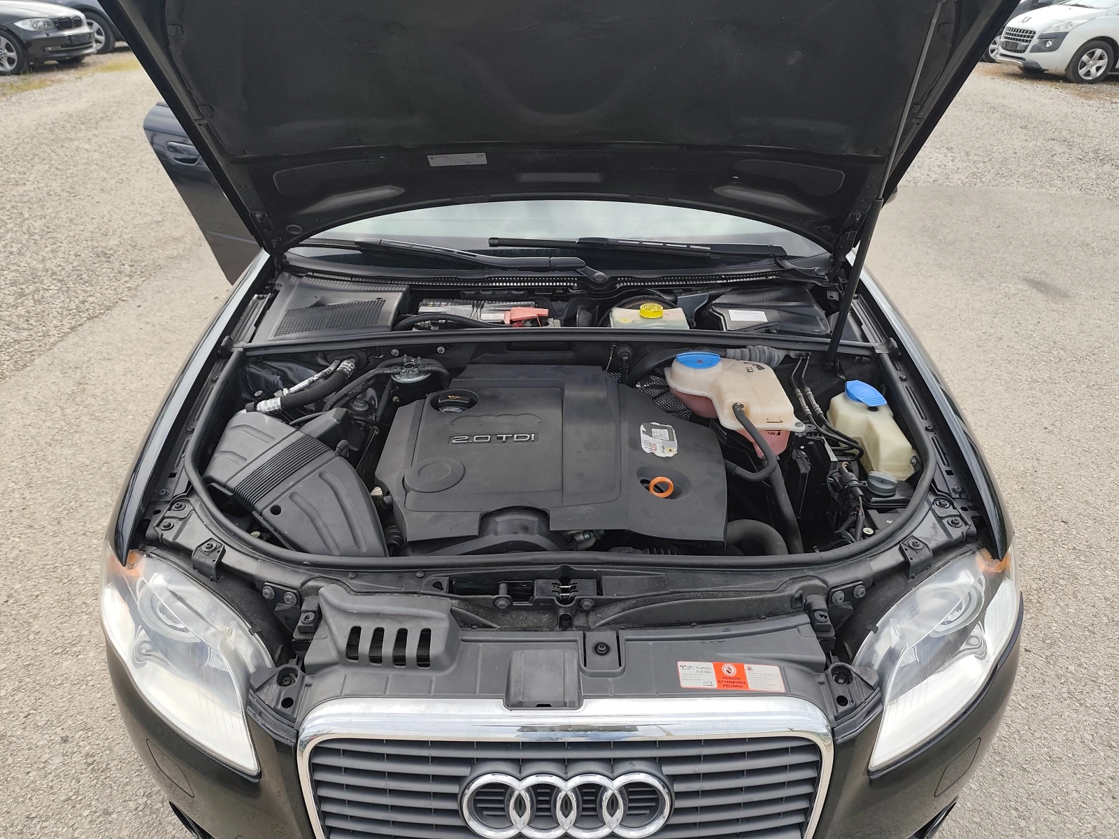 Audi A4 2.0TDI Italia 140кс НАВИГАЦИЯ, снимка 17 - Автомобили и джипове - 54621173