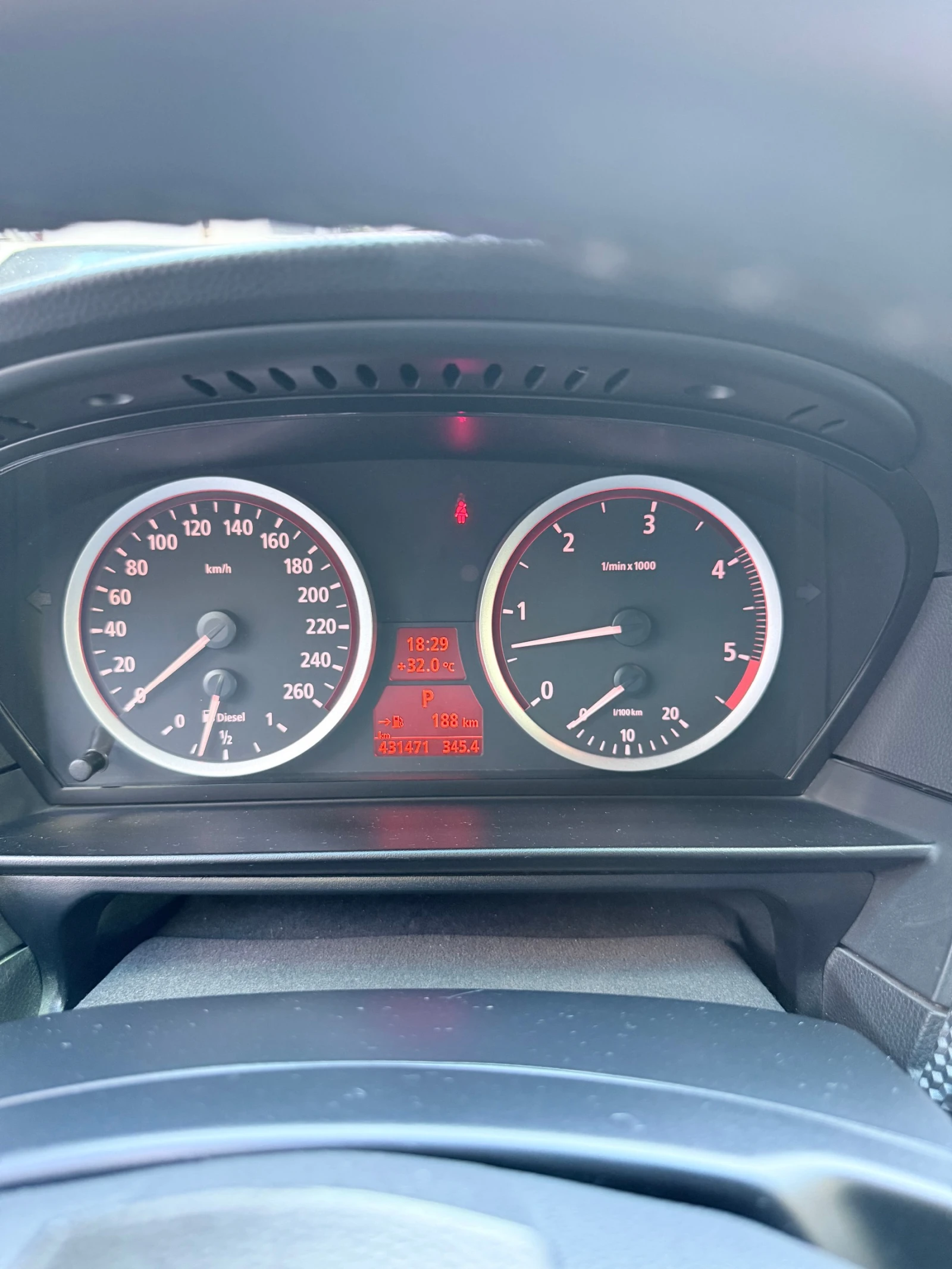 BMW 530, снимка 11 - Автомобили и джипове - 55092397