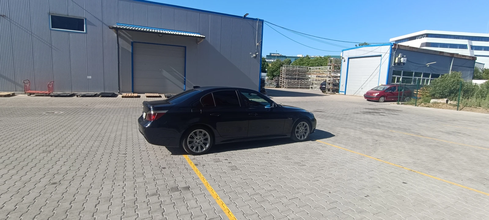 BMW 530, снимка 13 - Автомобили и джипове - 55092397