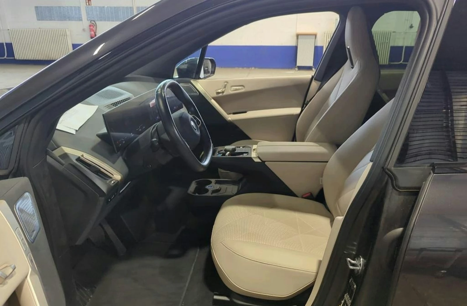 BMW iX M60 Европа Xdrive - Head Up -  Soft Close - Full, снимка 9 - Автомобили и джипове - 55186417